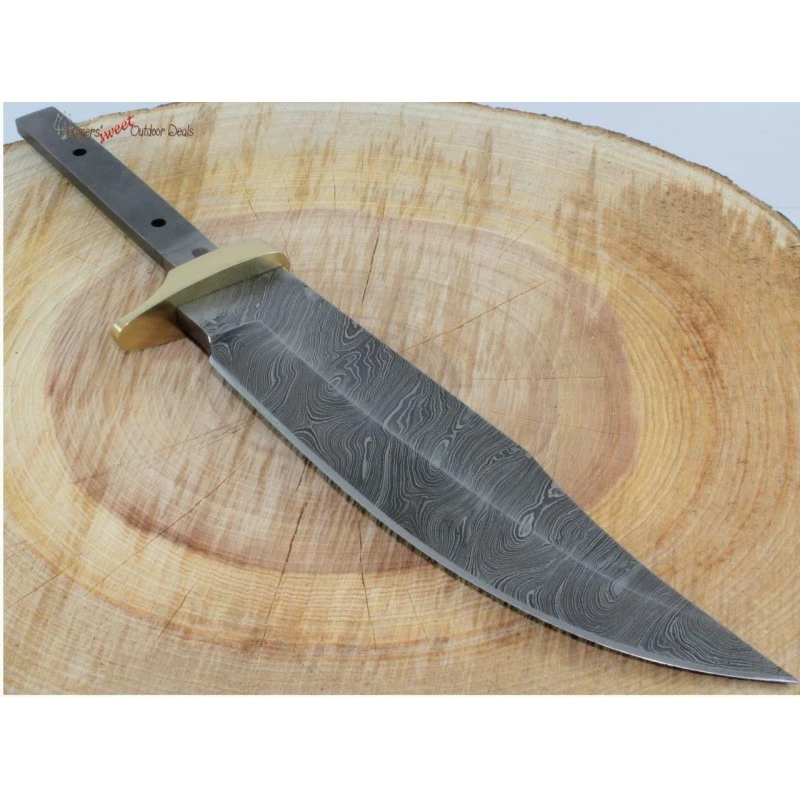 BL106 Lame Damas 256 Couches Clip Point A Customiser Le Manche Garde En Laiton 1 BL106 Lame Damas 256 Couches Clip Point A Customiser Le Manche Garde En Laiton