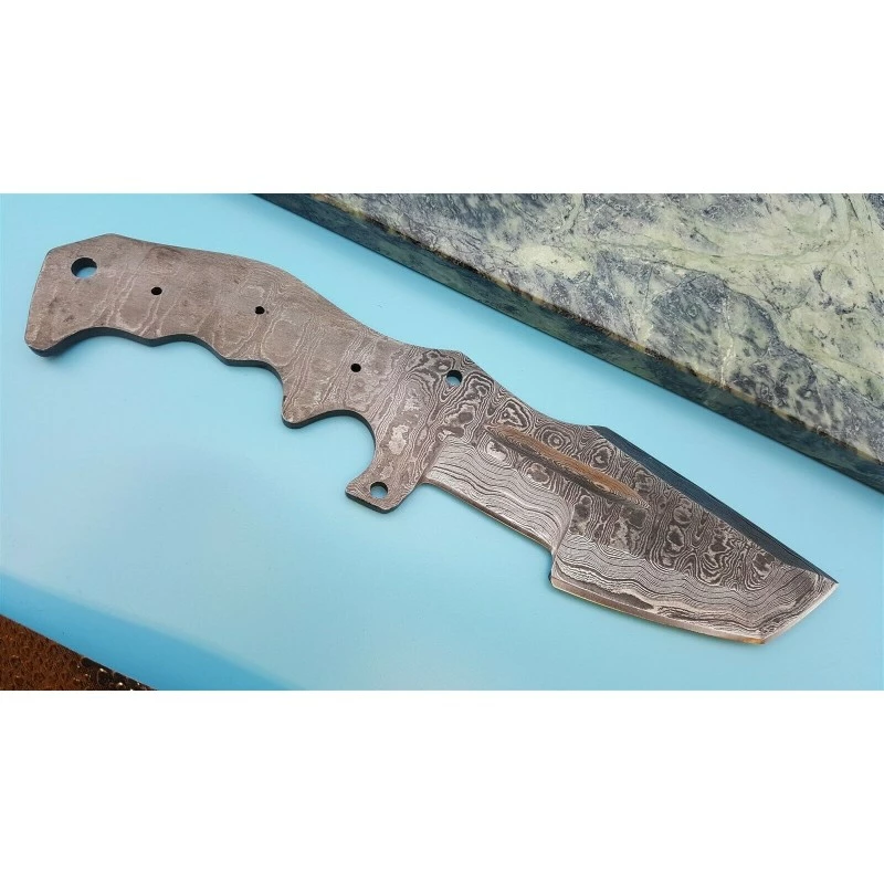 BL137D Lame A Customiser Le Manche Lame Trakker Acier Damas 256 Couches 3 BL137D Lame A Customiser Le Manche Lame Trakker Acier Damas 256 Couches – Image 3