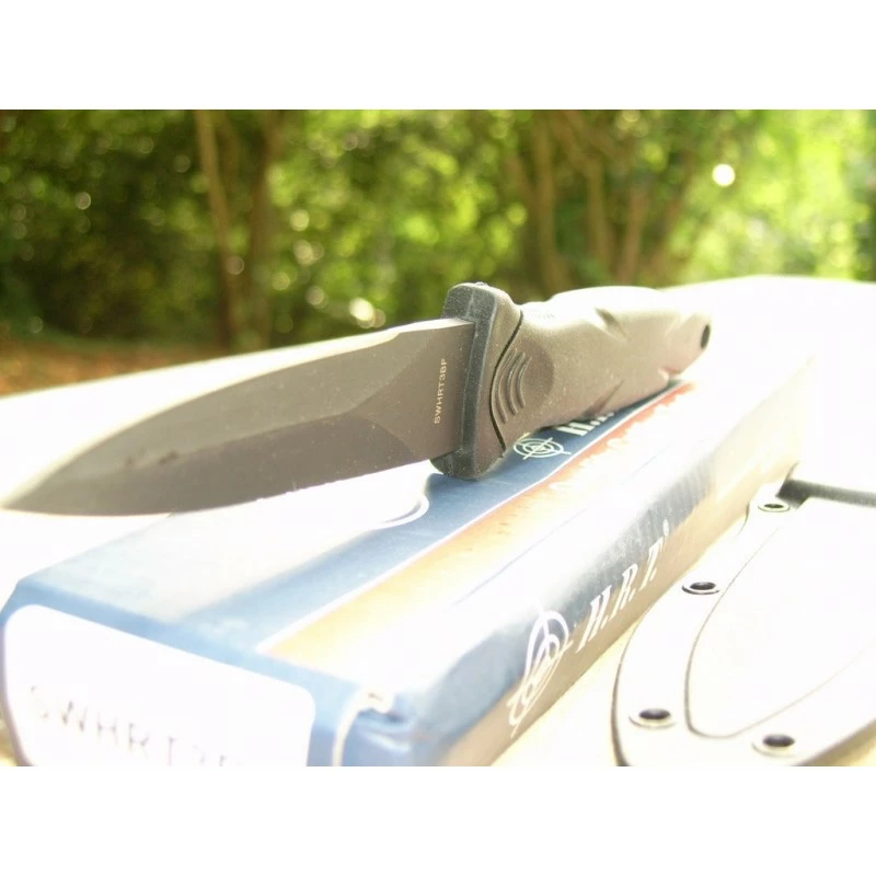 SWHRT3BF Couteau De Botte Smith&Wesson HRT Military Boot Carbone Kydex 3 SWHRT3BF Couteau De Botte Smith&Wesson HRT Military Boot Carbone Kydex – Image 3