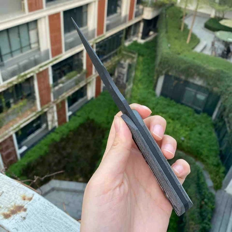 Couteau Kizer Harpoon Lame Acier Carbone 1095 Manche Micarta Etui Kydex KI1040 3 Couteau Kizer Harpoon Lame Acier Carbone 1095 Manche Micarta Etui Kydex KI1040 – Image 3