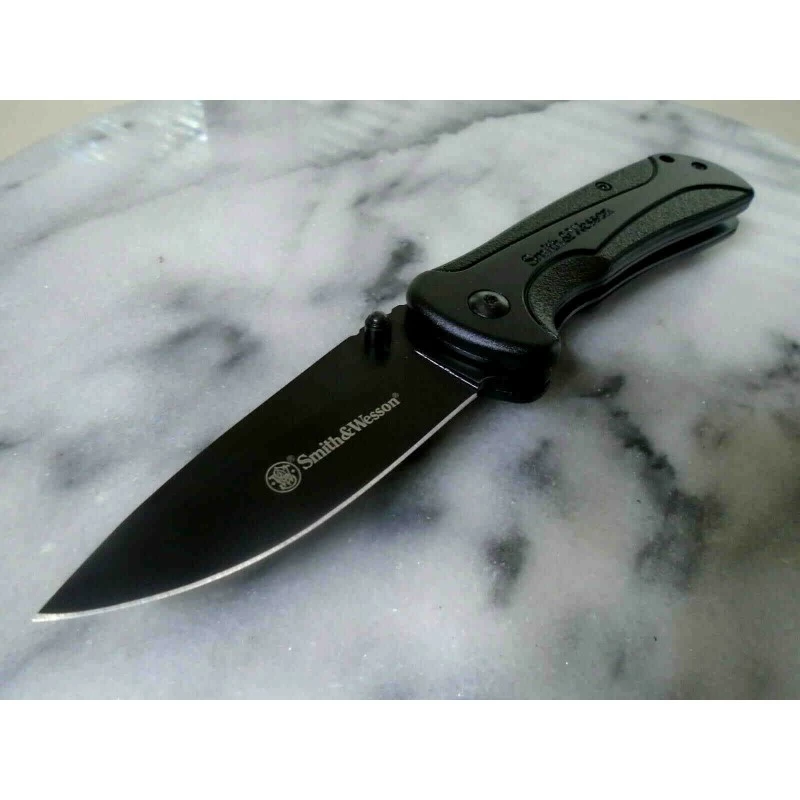 Couteau Smith&Wesson Drop Point A/O Lame Acier Inox Manche Abs SW1084304 5 Couteau Smith&Wesson Drop Point A/O Lame Acier Inox Manche Abs SW1084304 – Image 5