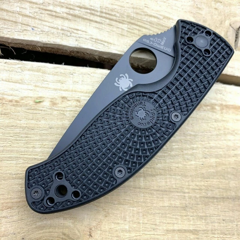 Couteau Spyderco Tenacious Black Lame Acier 8Cr13MoV Serr Manche FRN Linerlock Clip SC122PSBBK 6 Couteau Spyderco Tenacious Black Lame Acier 8Cr13MoV Serr Manche FRN Linerlock Clip SC122PSBBK – Image 6