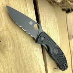 Couteau Spyderco Tenacious Black Lame Acier 8Cr13MoV Serr Manche FRN Linerlock Clip SC122PSBBK 15 Couteau Spyderco Tenacious Black Lame Acier 8Cr13MoV Serr Manche FRN Linerlock Clip SC122PSBBK -France Des Couteaux Soldes 2024 couteau spyderco tenacious black lame acier 8cr13mov serr manche frn linerlock clip sc122psbbk livraison gratuite 7