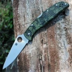 Couteau Spyderco Zome Endura 4 Lame Acier VG-10 Manche FRN Camo Made In Japan SC10ZFPGR