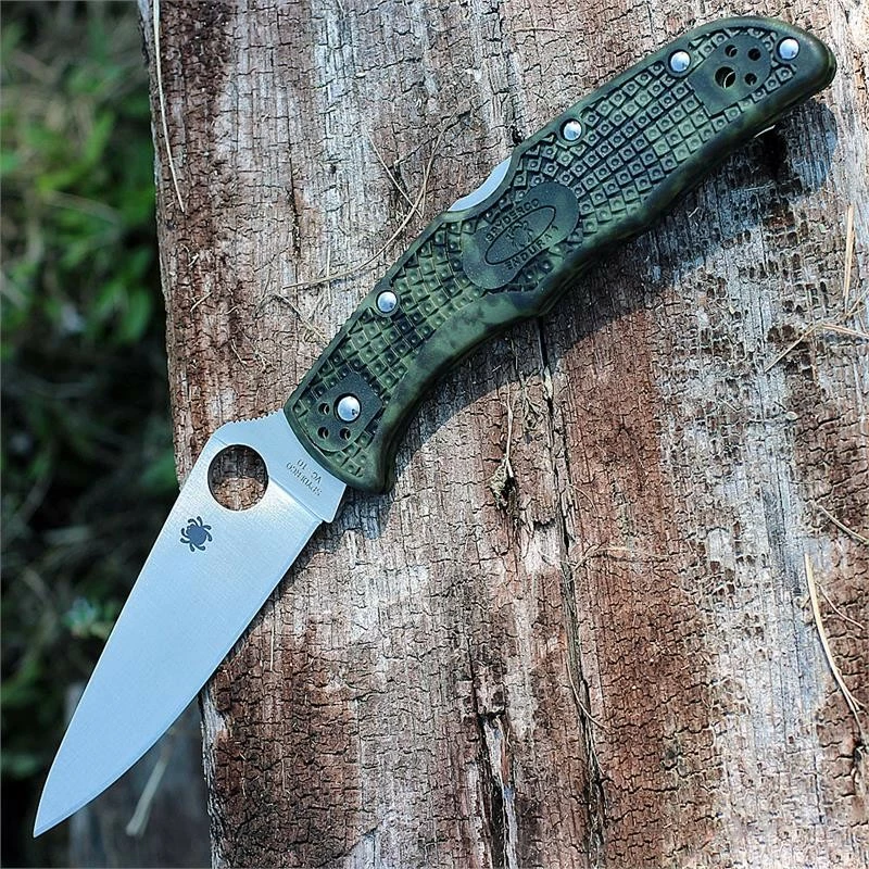 Couteau Spyderco Zome Endura 4 Lame Acier VG-10 Manche FRN Camo Made In Japan SC10ZFPGR 1 Couteau Spyderco Zome Endura 4 Lame Acier VG-10 Manche FRN Camo Made In Japan SC10ZFPGR