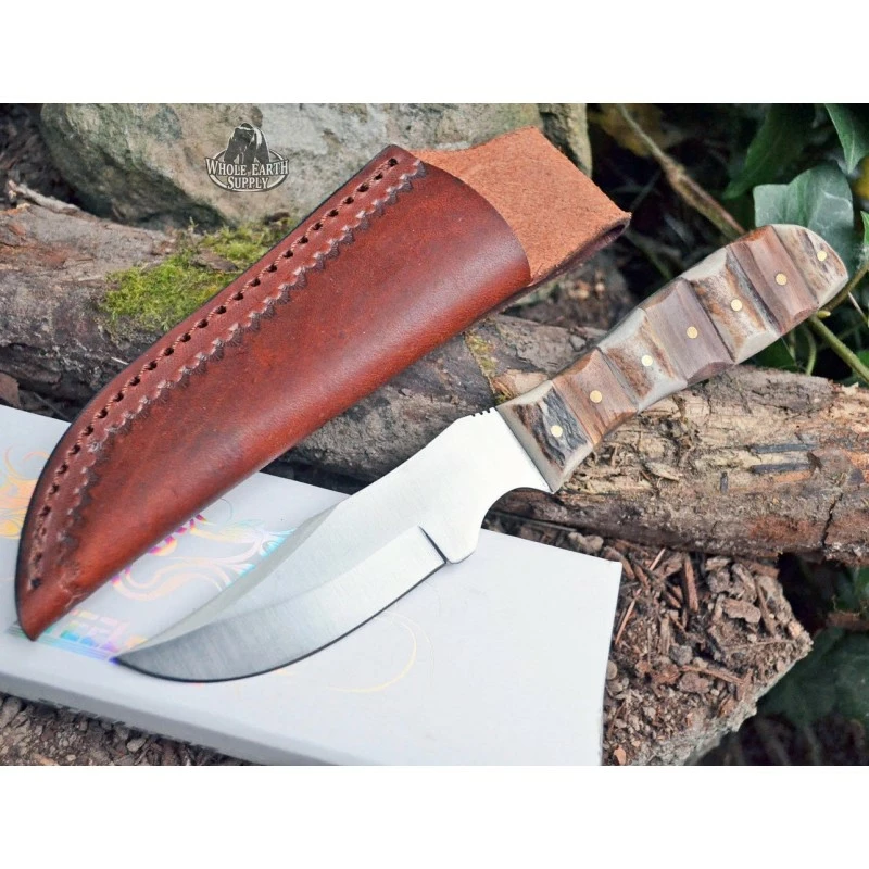 Couteau Steel Stag Finger Grip Skinner Lame Acier Inox Manche Bois & Bois De Cerf Etui Cuir SS7020 1 Couteau Steel Stag Finger Grip Skinner Lame Acier Inox Manche Bois & Bois De Cerf Etui Cuir SS7020