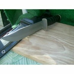 Couteau Tactical Frost Cutlery Combat Fighter I Acier Carbone/Inox Manche Abs Etui Rigide F15414M