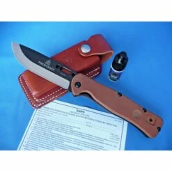 Couteau Tops Fieldcraft Lame Acier Carbone 1095 Manche Tan Micarta Etui Cuir Made USA TPFCF01