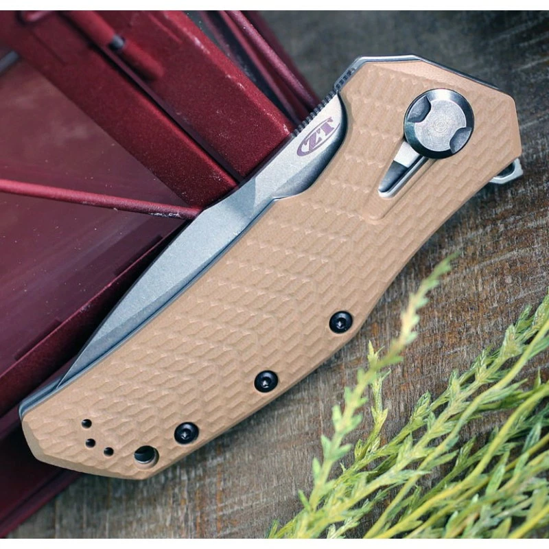 Couteau Zero Tolerance CPM-20CV Manche Coyote G10/Titane Framelock Clip Made USA ZT0308 2 Couteau Zero Tolerance CPM-20CV Manche Coyote G10/Titane Framelock Clip Made USA ZT0308 – Image 2