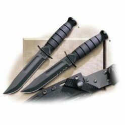 KA1258 Couteau Kabar Short Plain Edge Acier Carbone 1095 Manche Kraton Etui Kydex Made In USA