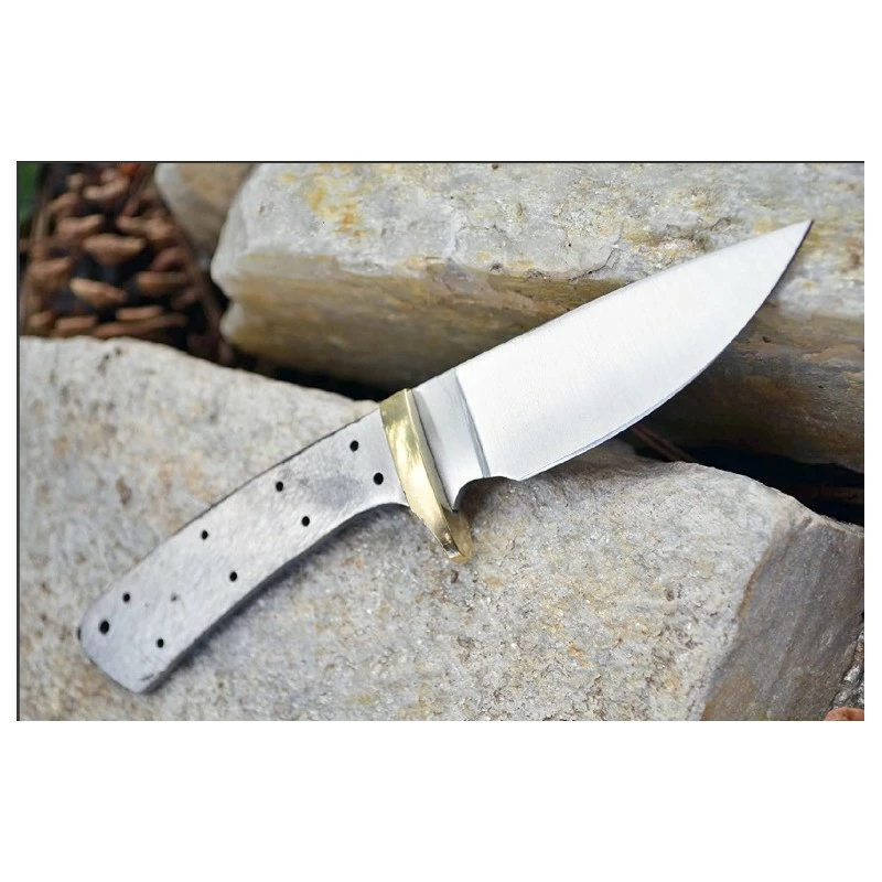 Lot De 4 Lames à Customiser Drop Point Skinner Lame Acier Inox Garde Laiton BL013 1 Lot De 4 Lames à Customiser Drop Point Skinner Lame Acier Inox Garde Laiton BL013