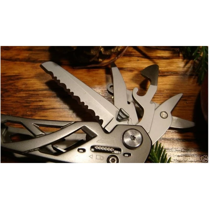 Pince Outils Gerber Suspension Multi-Tools Ciseaux, Couteau, Tournevis Etui Nylon G1471 2 Pince Outils Gerber Suspension Multi-Tools Ciseaux, Couteau, Tournevis Etui Nylon G1471 – Image 2