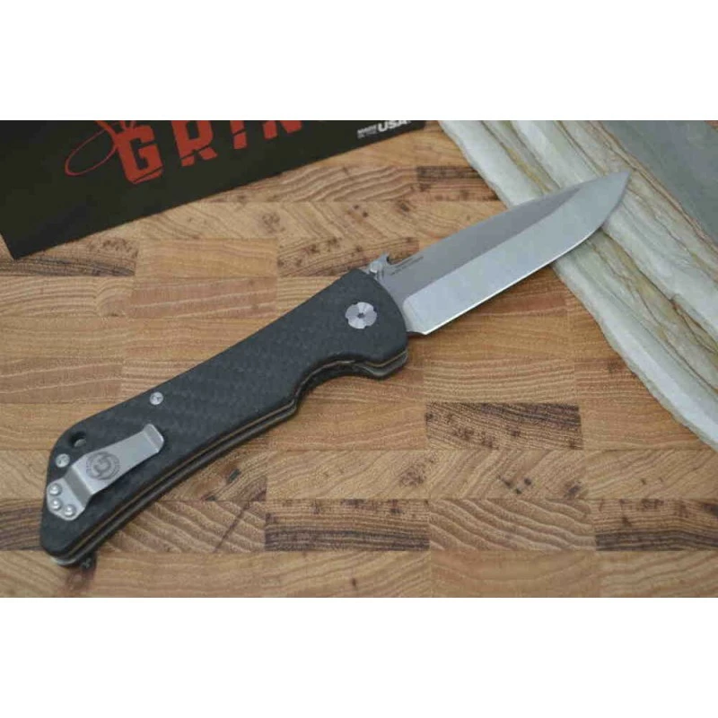 SG20007 Southern Grind Bad Monkey Emerson 14C28N Satin Blade CFiber Handle USA 1 SG20007 Southern Grind Bad Monkey Emerson 14C28N Satin Blade CFiber Handle USA